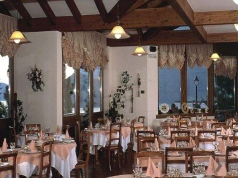 Ariston Lake View Hotel Molveno Dış mekan fotoğraf