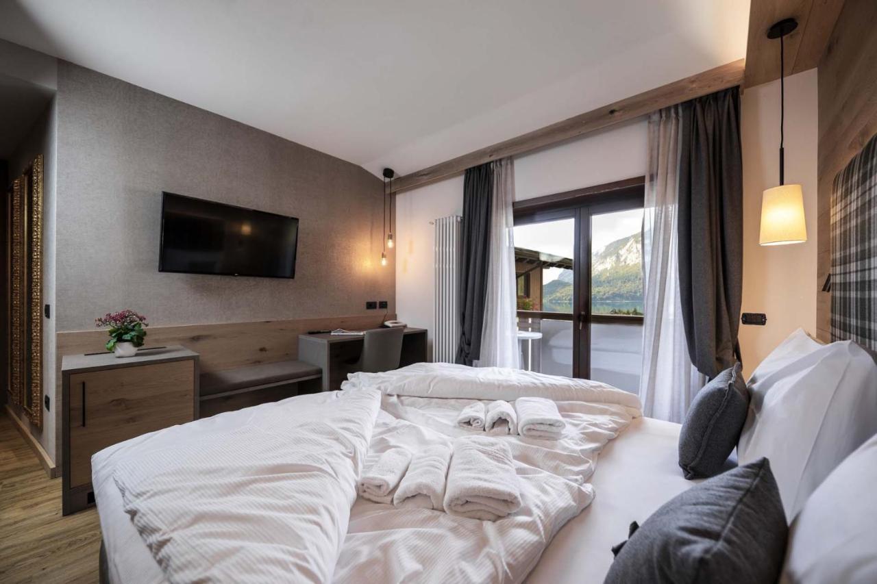 Ariston Lake View Hotel Molveno Dış mekan fotoğraf